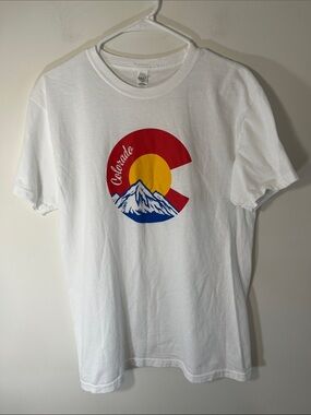 Colorado t shirt medium
